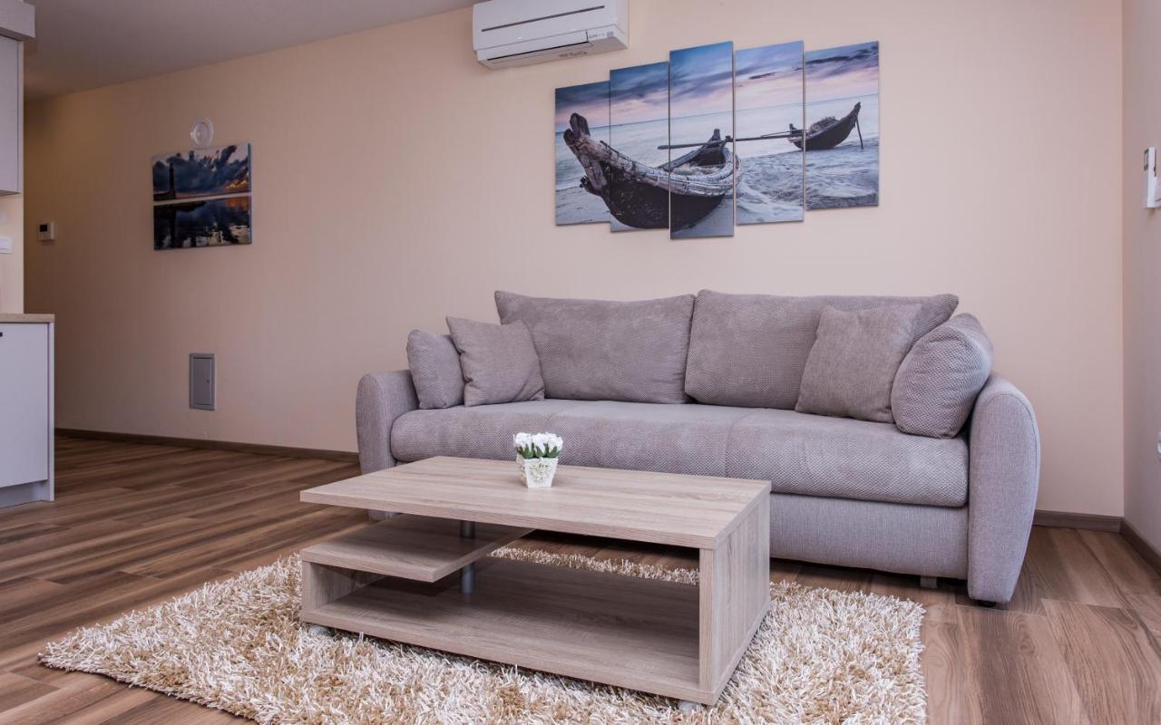 Waterfront Apartments Pia - Marija Malinska Luaran gambar