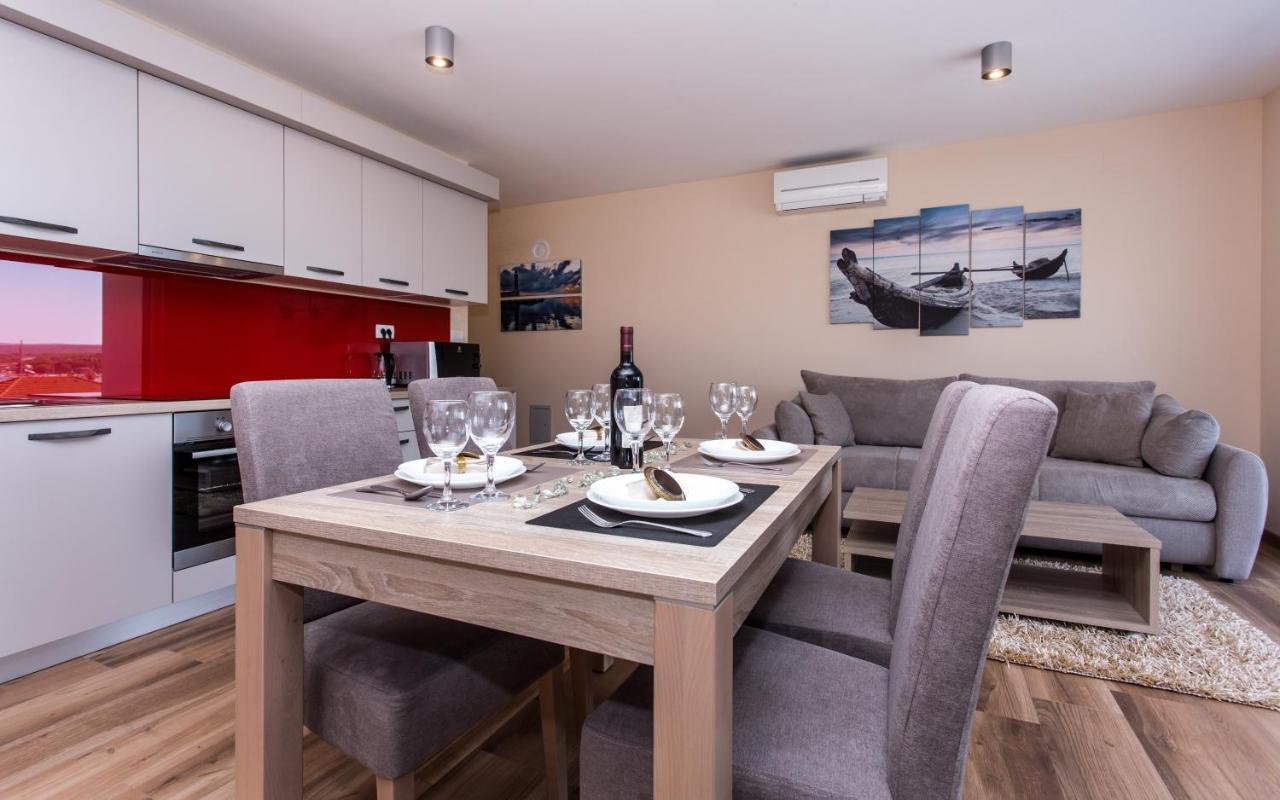 Waterfront Apartments Pia - Marija Malinska Luaran gambar
