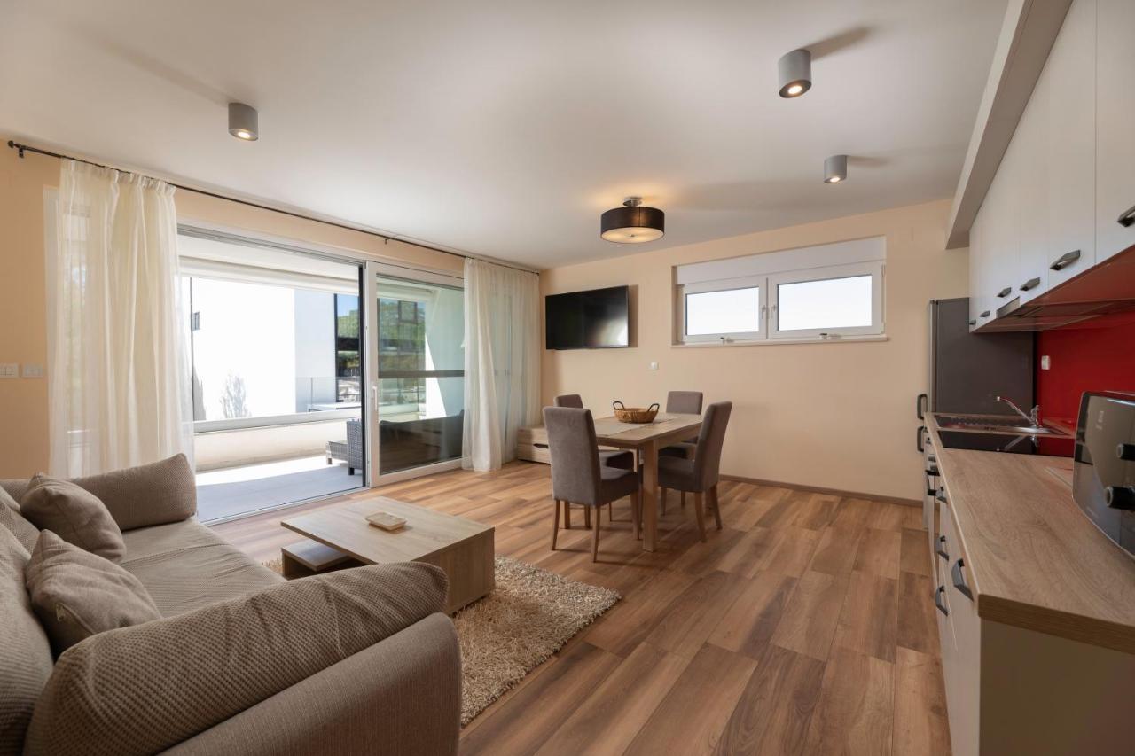 Waterfront Apartments Pia - Marija Malinska Luaran gambar